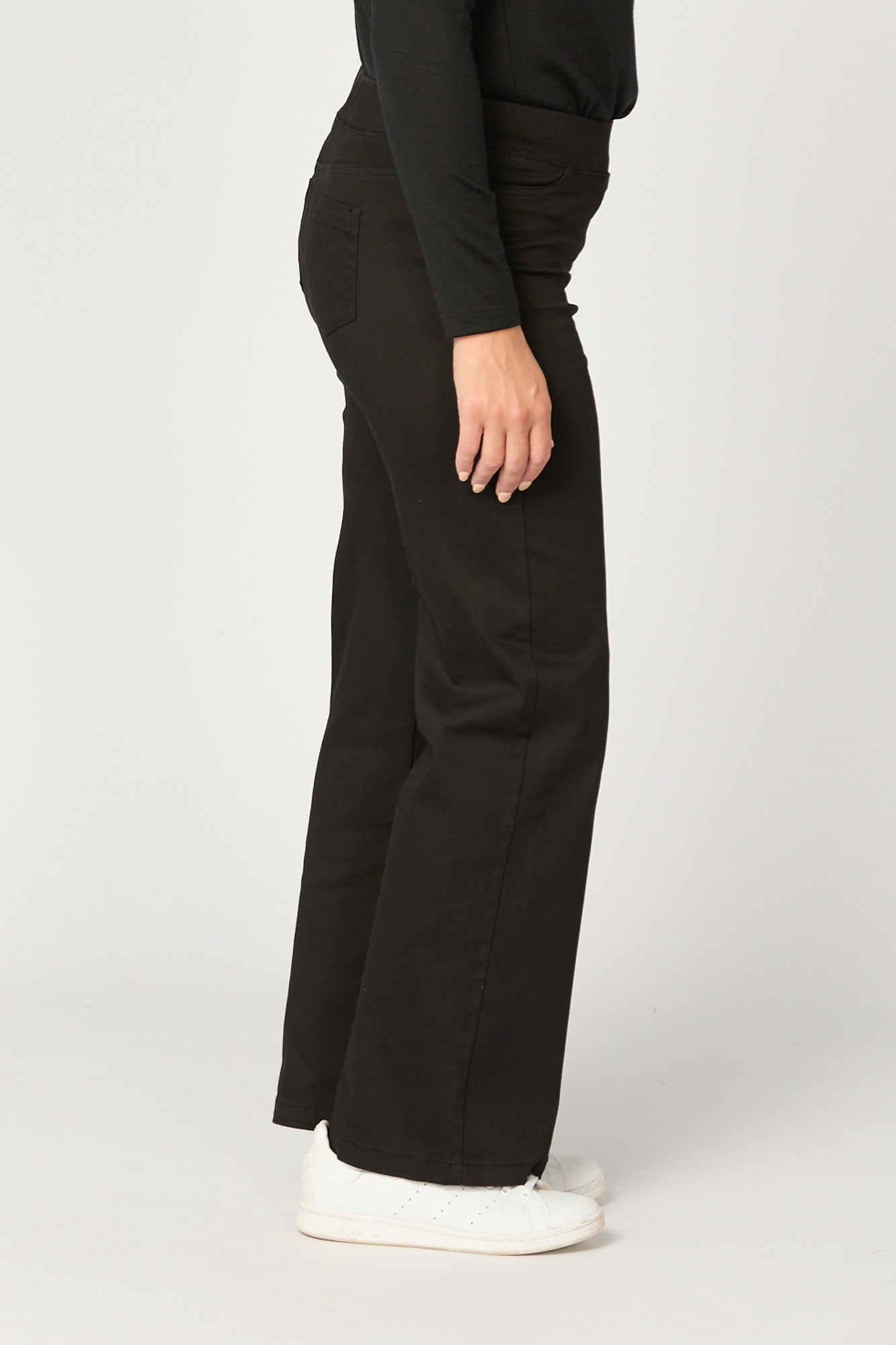 Wide Leg Suzy Stretch Pull On Jean