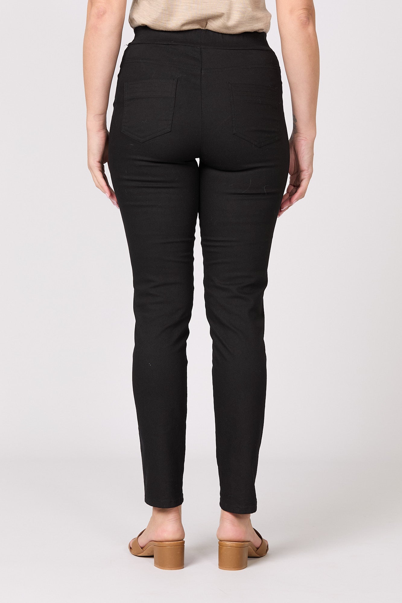 Suzy Stretch Long Pull On Jean