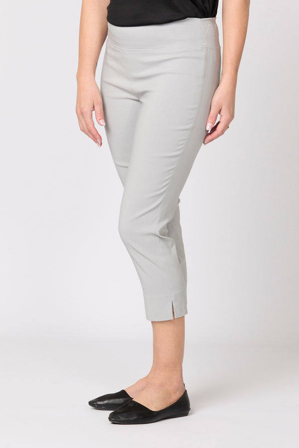 Chaucer Plain Hem Capri With Basque