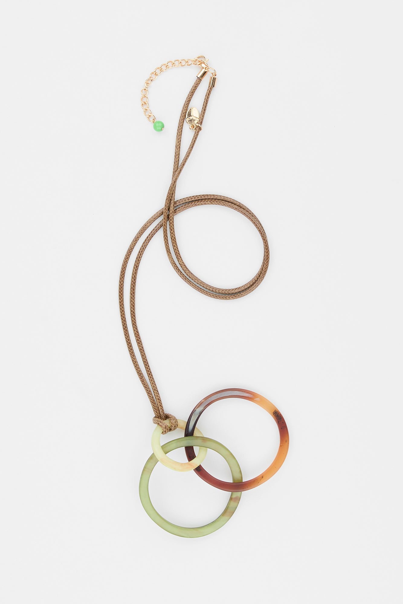 Anwen Pendant Necklace