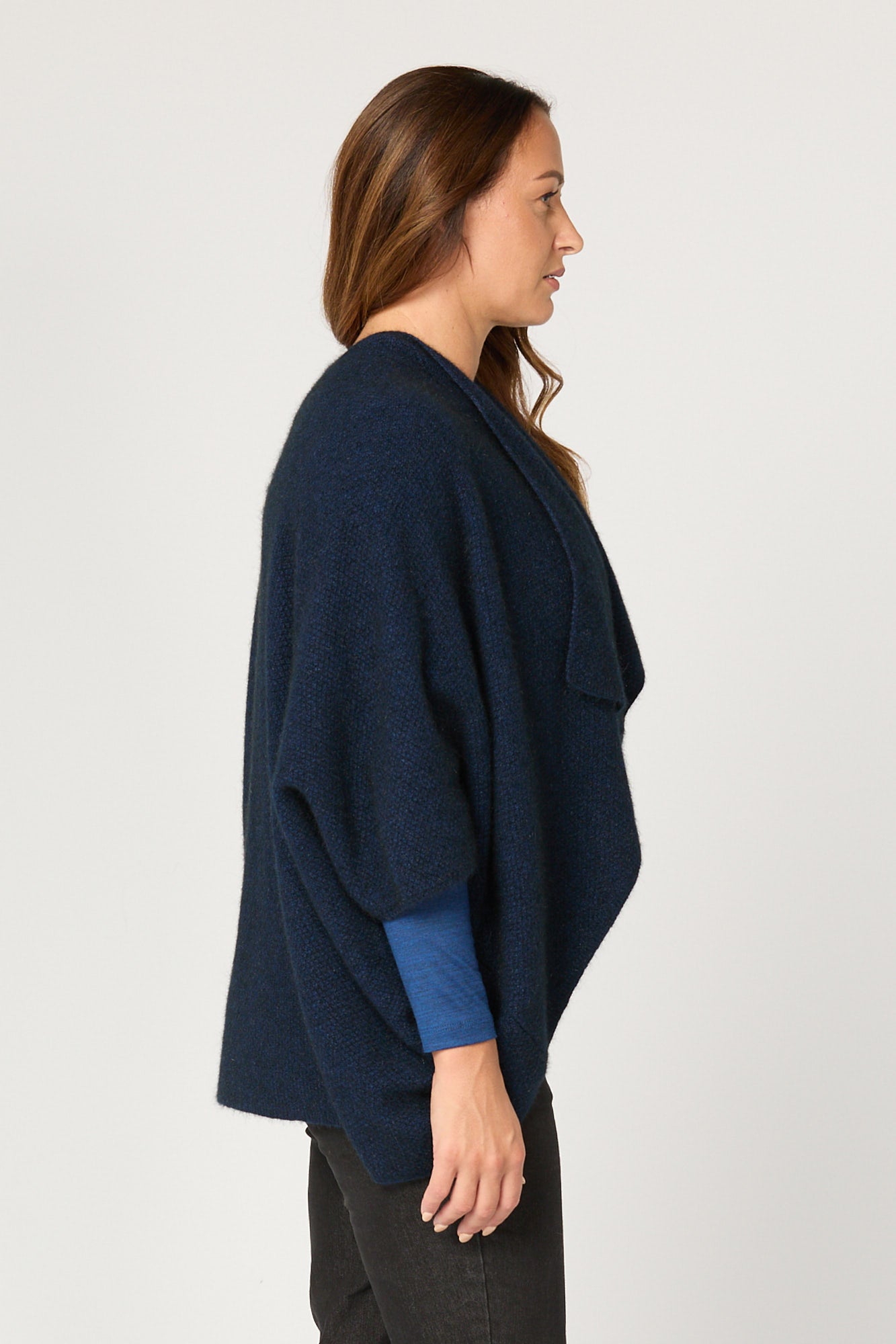 POSSUM MOSS STITCH LONGLINE WRAP