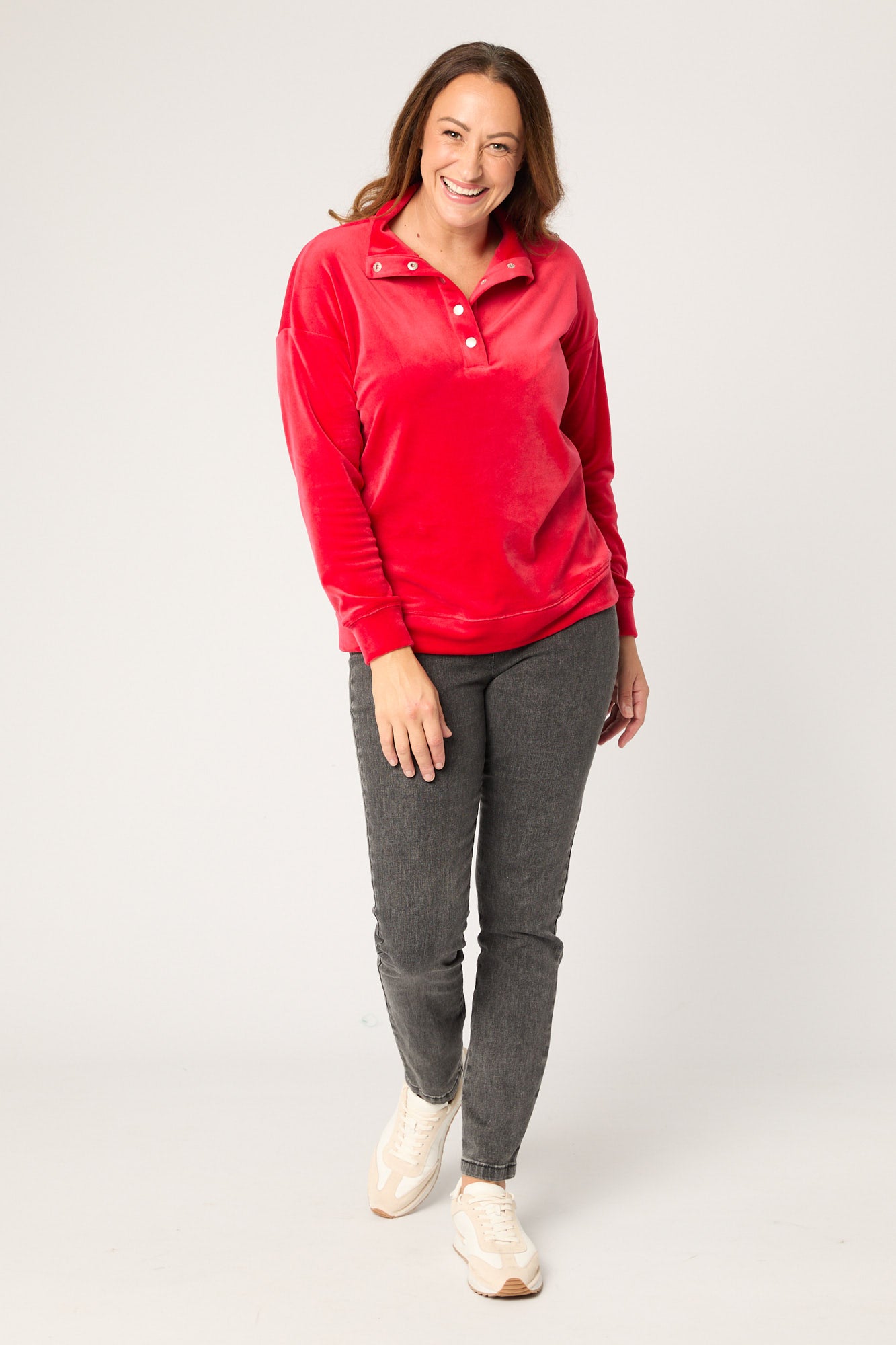 WONDER VELOUR STUD NECK TOP
