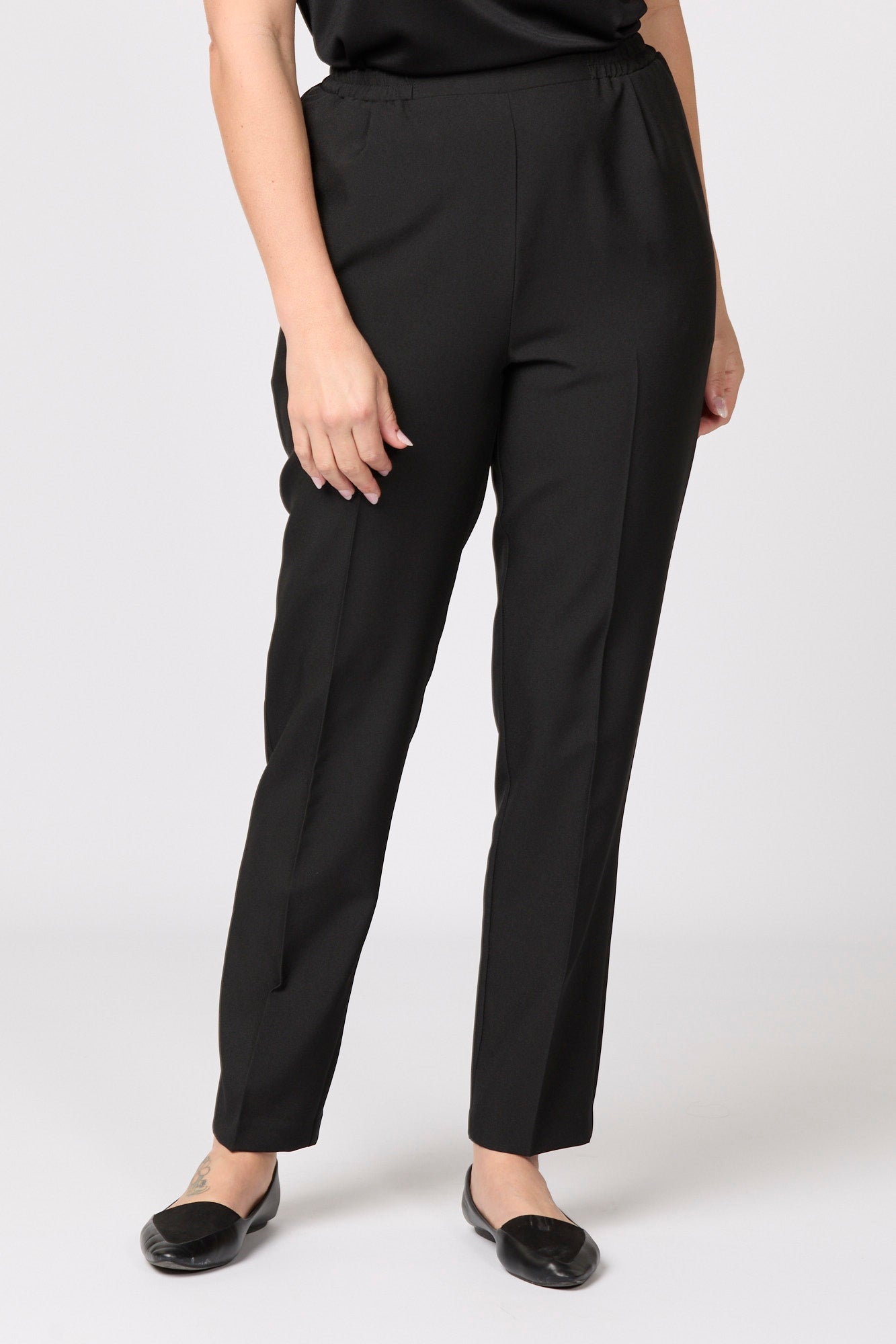 RESERVE PLAIN PULL ON PANT