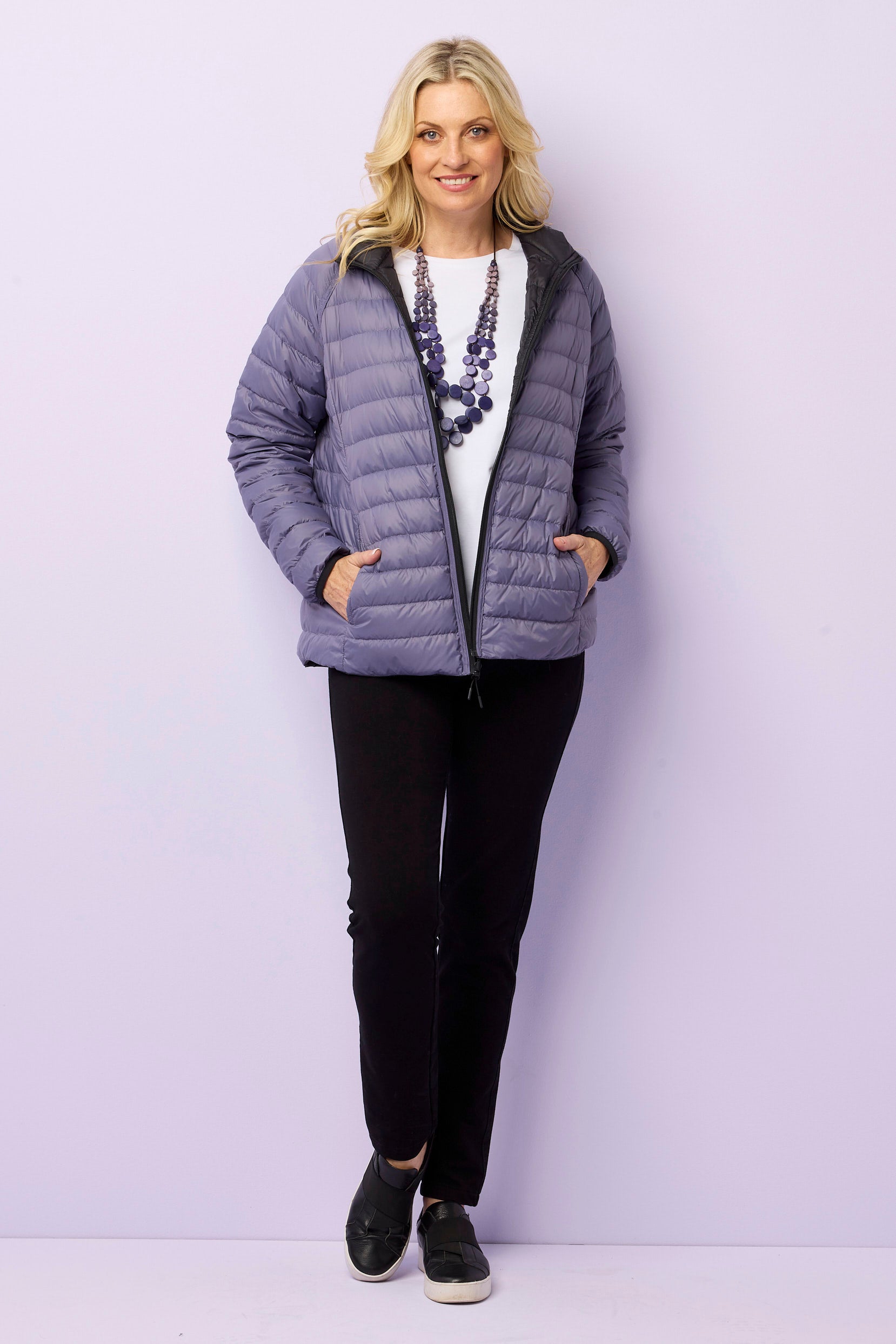 OUTDOORS REVERSIBLE DOWN JACKET
