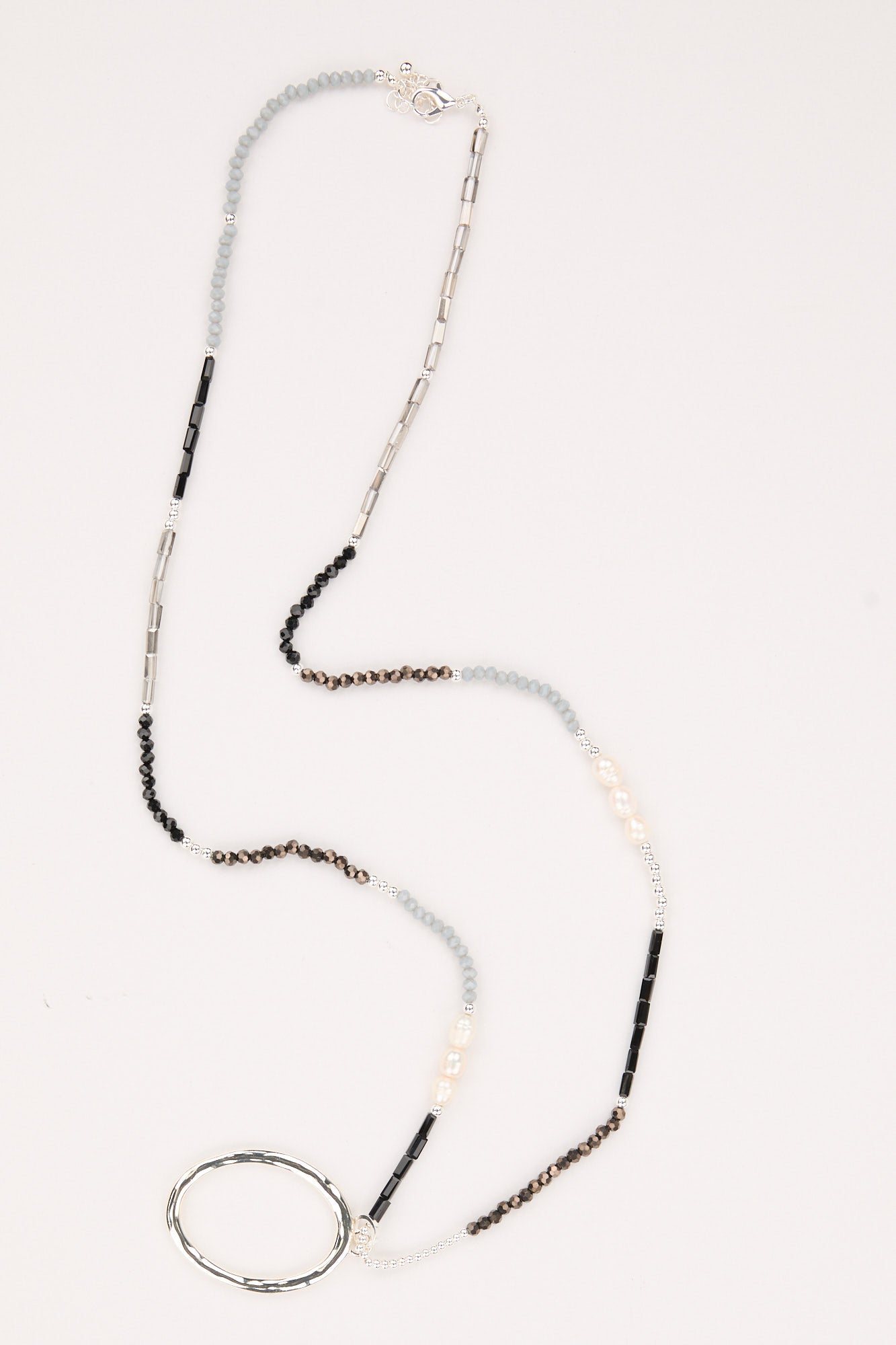 INDIE LONG NECKLACE