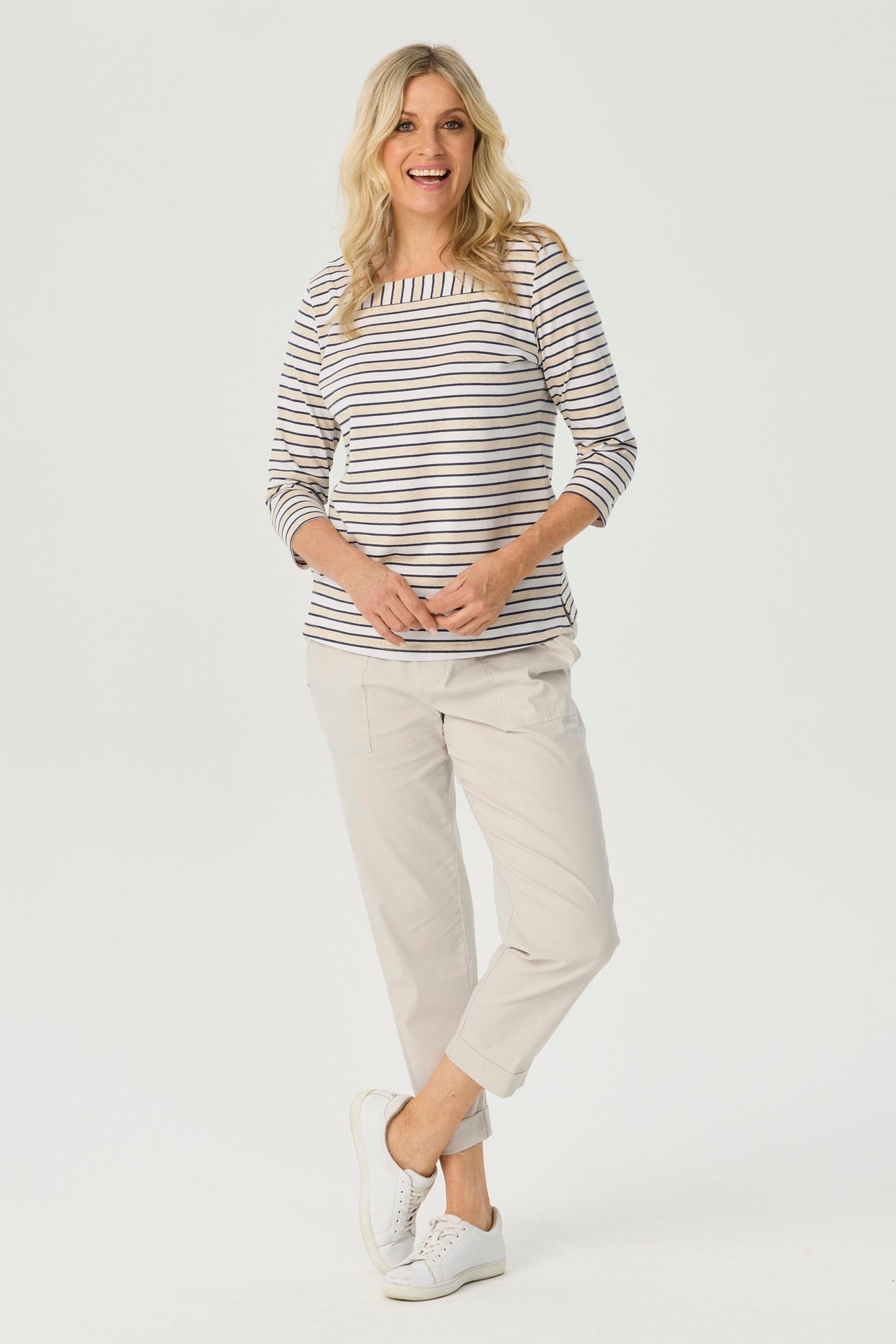 ACTION SQUARE NECK 3/4 SLV TOP