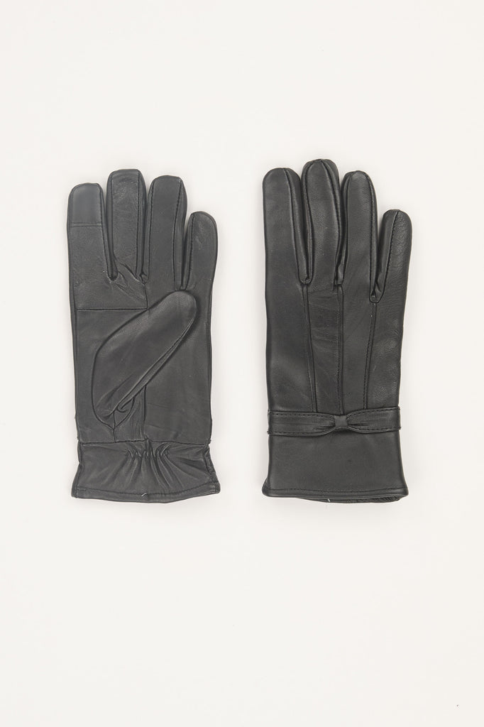 LEATHER GLOVES