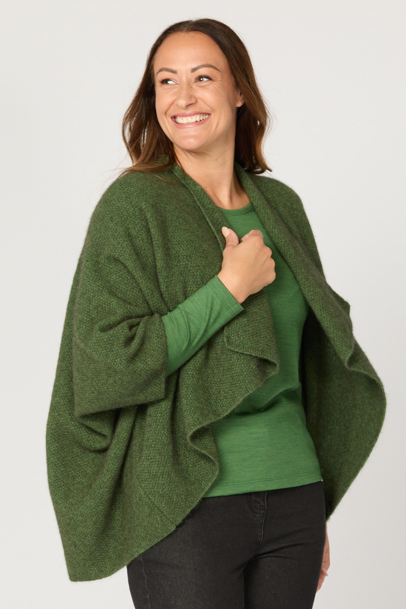 POSSUM MOSS STITCH LONGLINE WRAP
