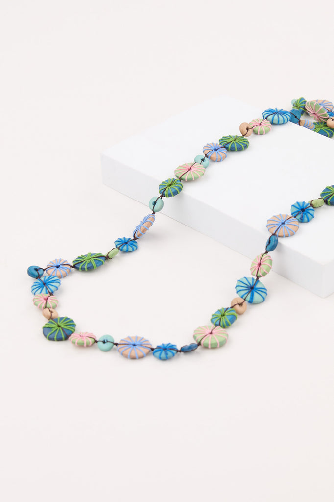 LUCILLE WOODEN NECKLACE