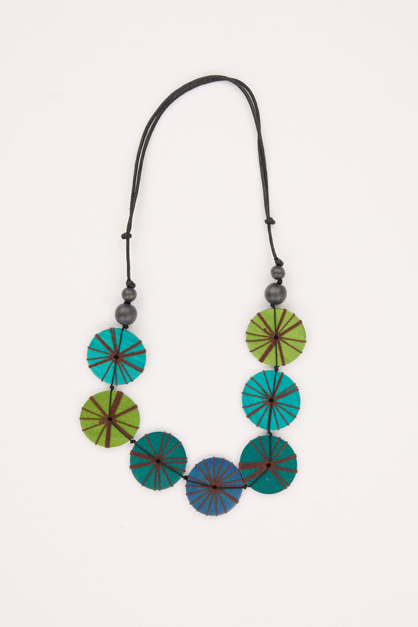 ELODIE WOODEN NECKLACE