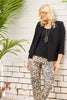 IN THE WILD 7/8 PRINT STRETCH PANT