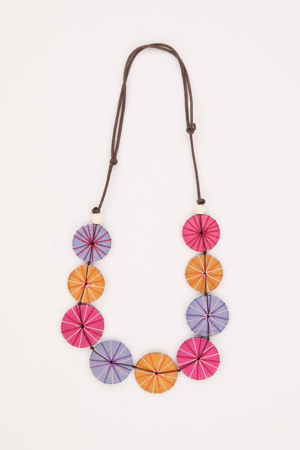 CELINE WOODEN NECKLACE
