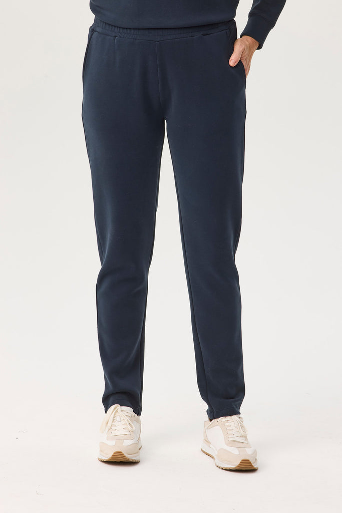 ENERGY PULL ON SLIM PANT